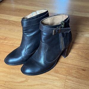 OFFICE LONDON Dark Brown Leather Ankle Boots size 39